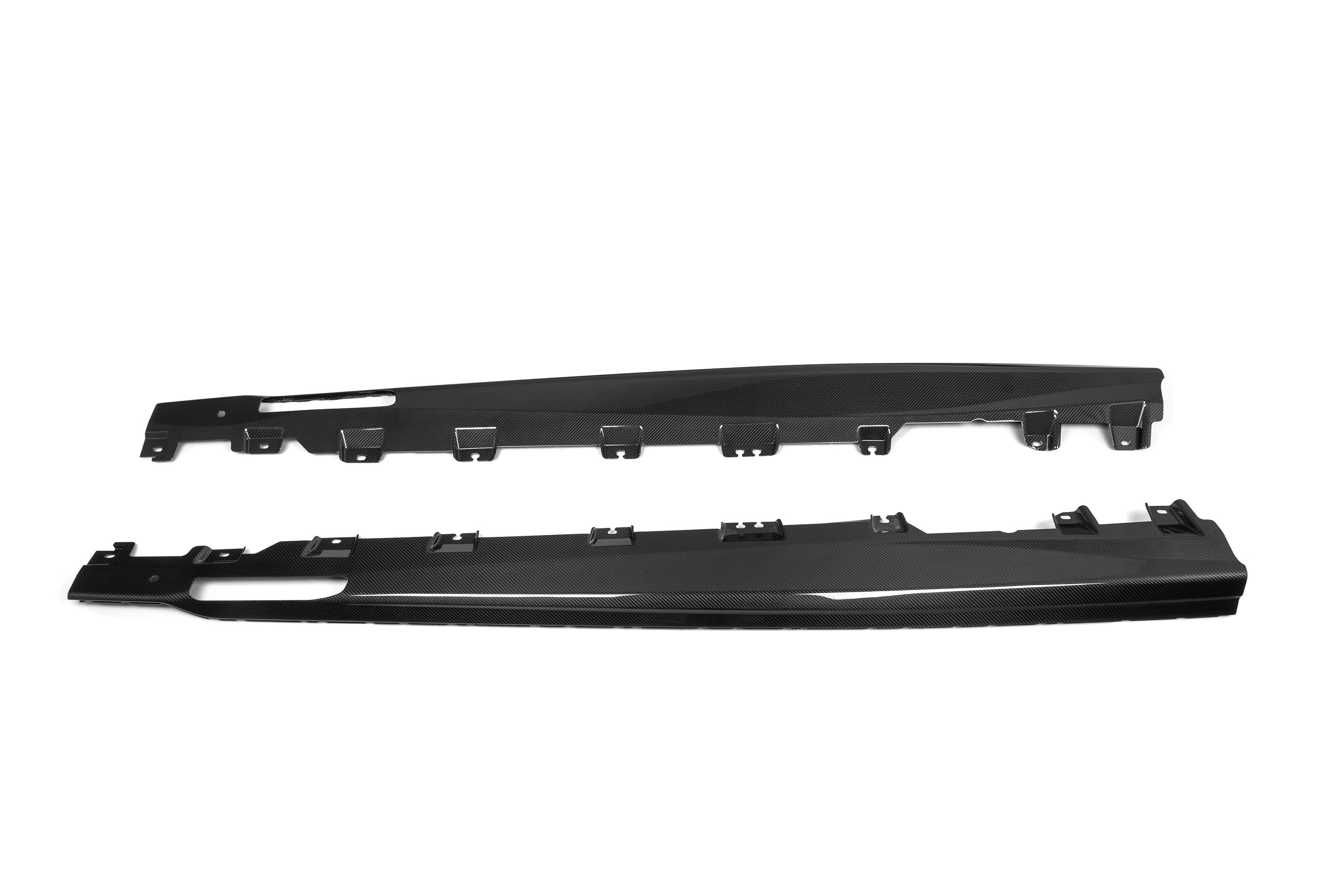 X6 G06 MP Style Dry Carbon Fiber Side Skirt