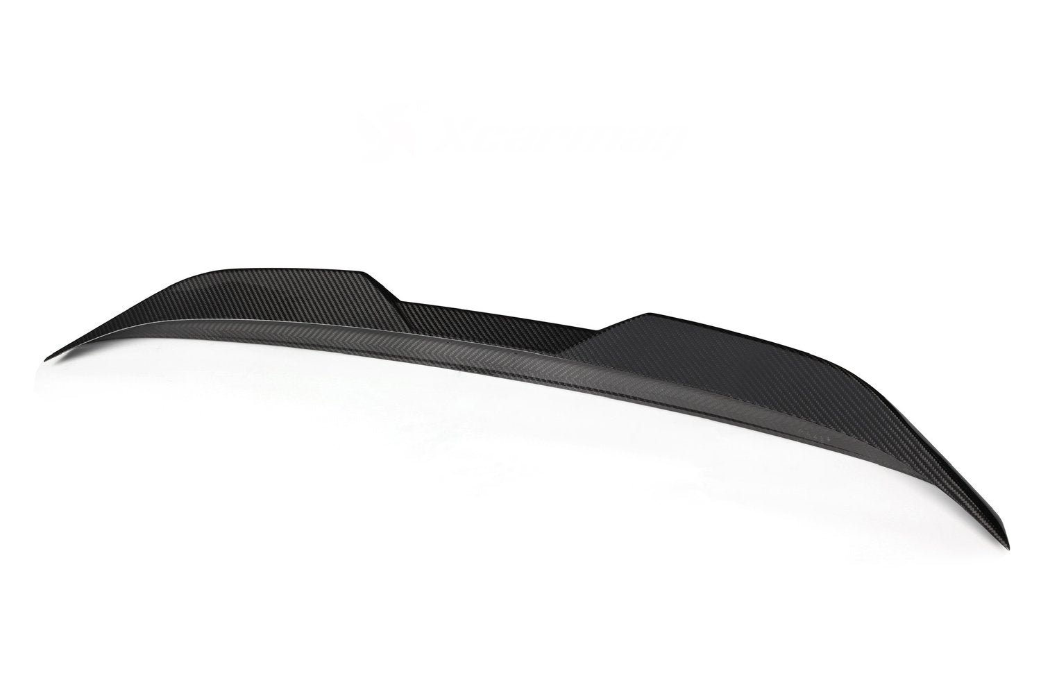 Carbon fiber rear spoiler G87