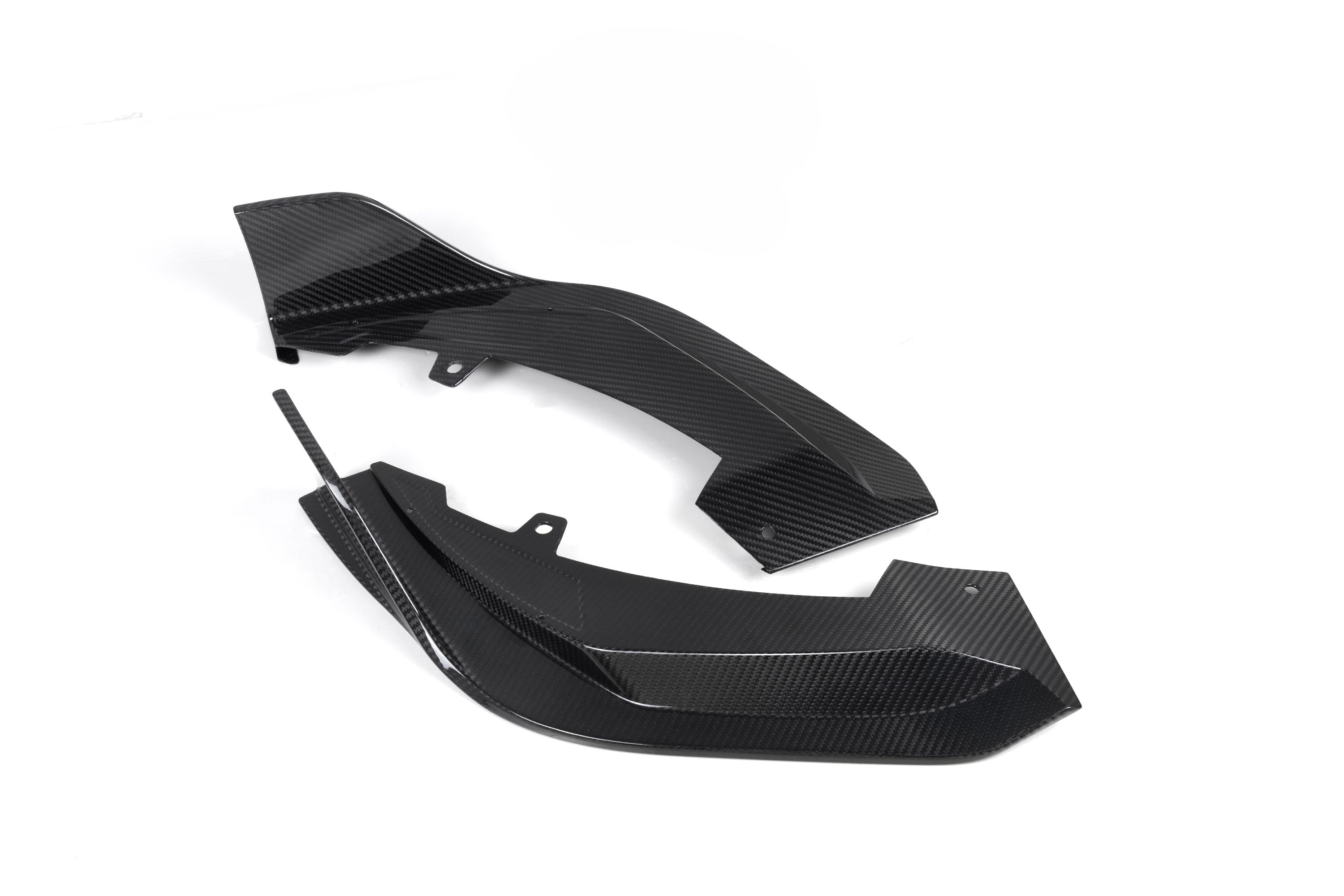 Aerodynamic dry carbon front lip F97 X3M