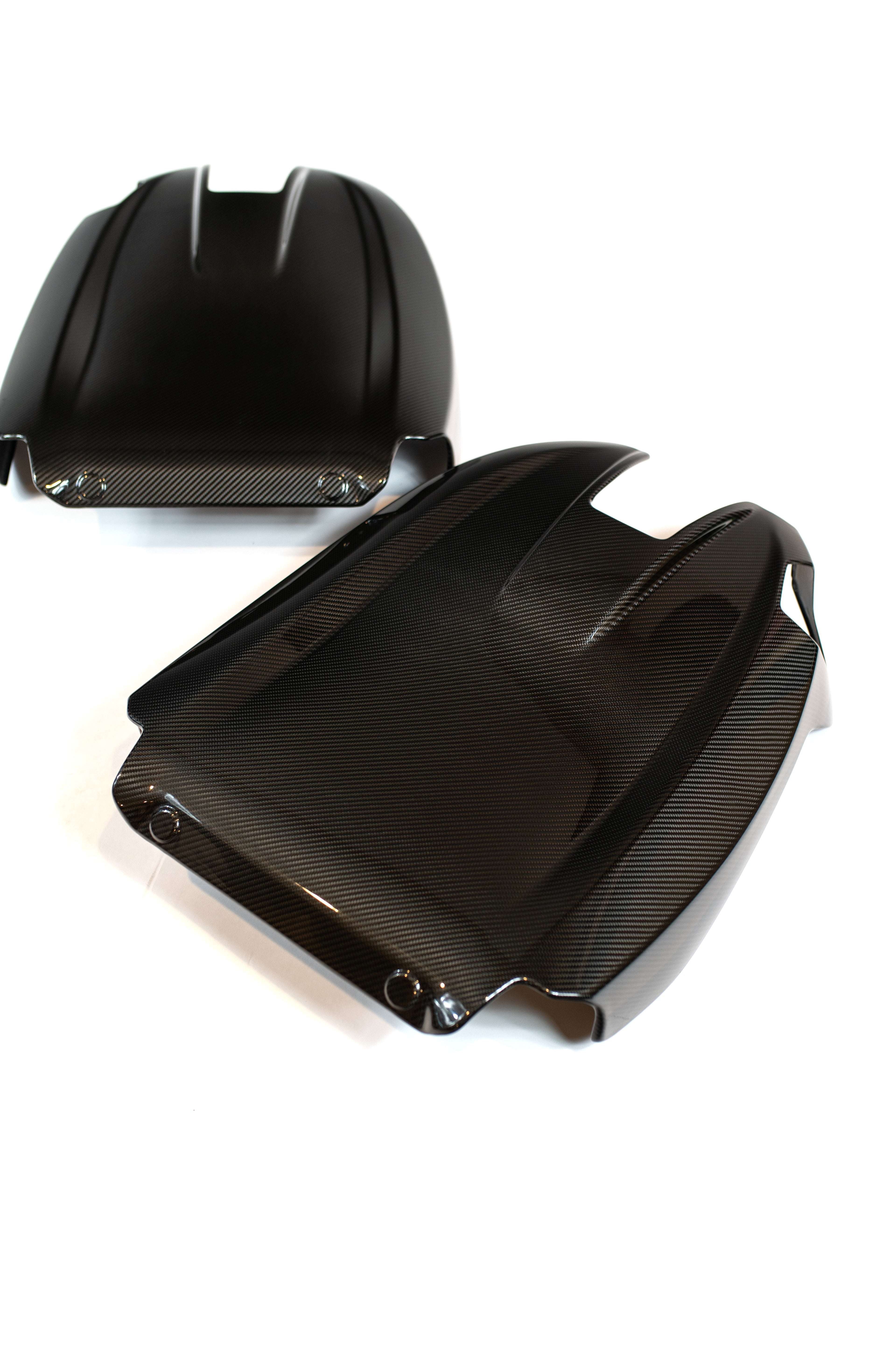 G82 CARBON SEAT BACK COVERS