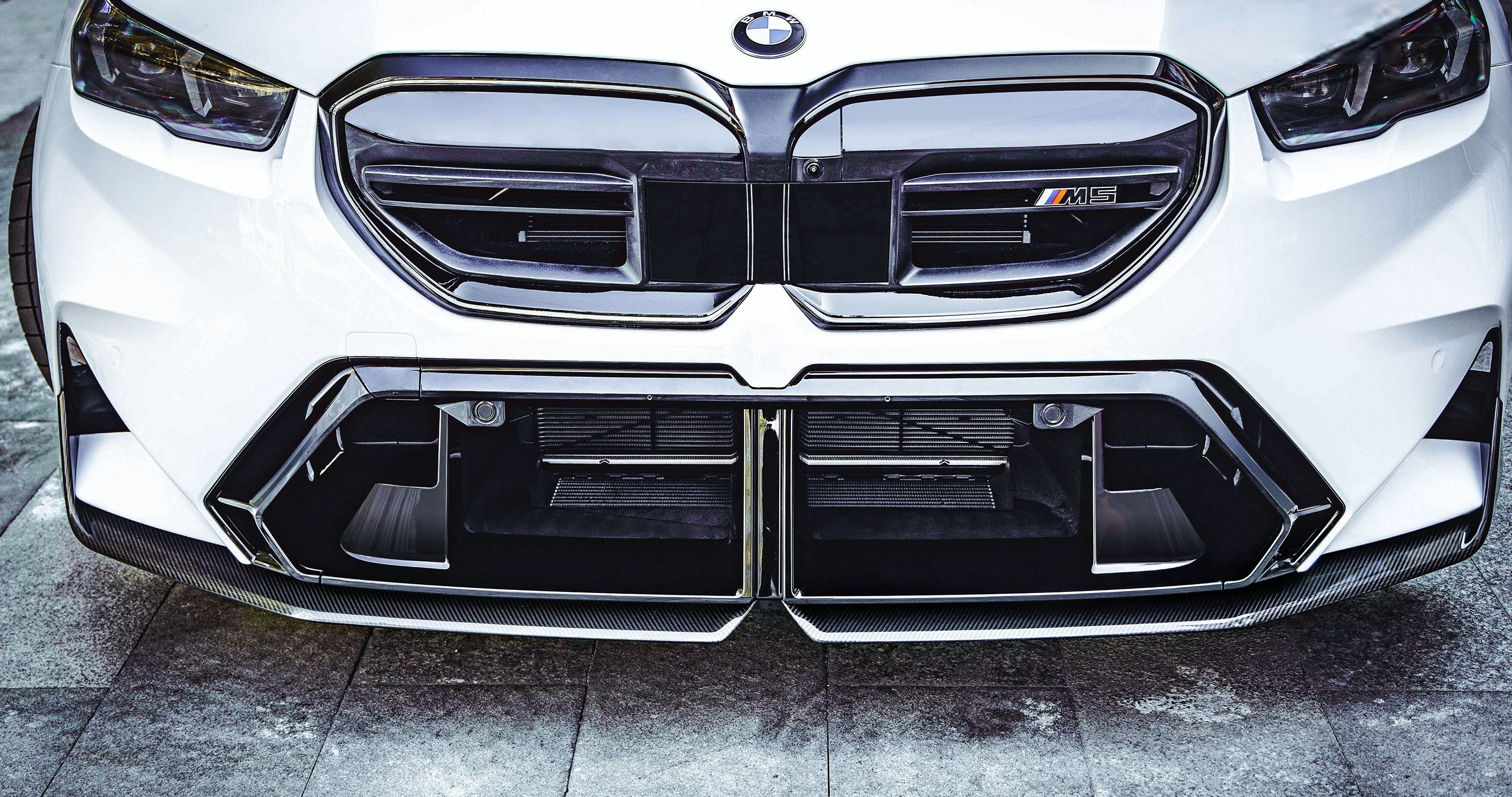 G90 M5 MP Style Dry Carbon Fiber Front Lip