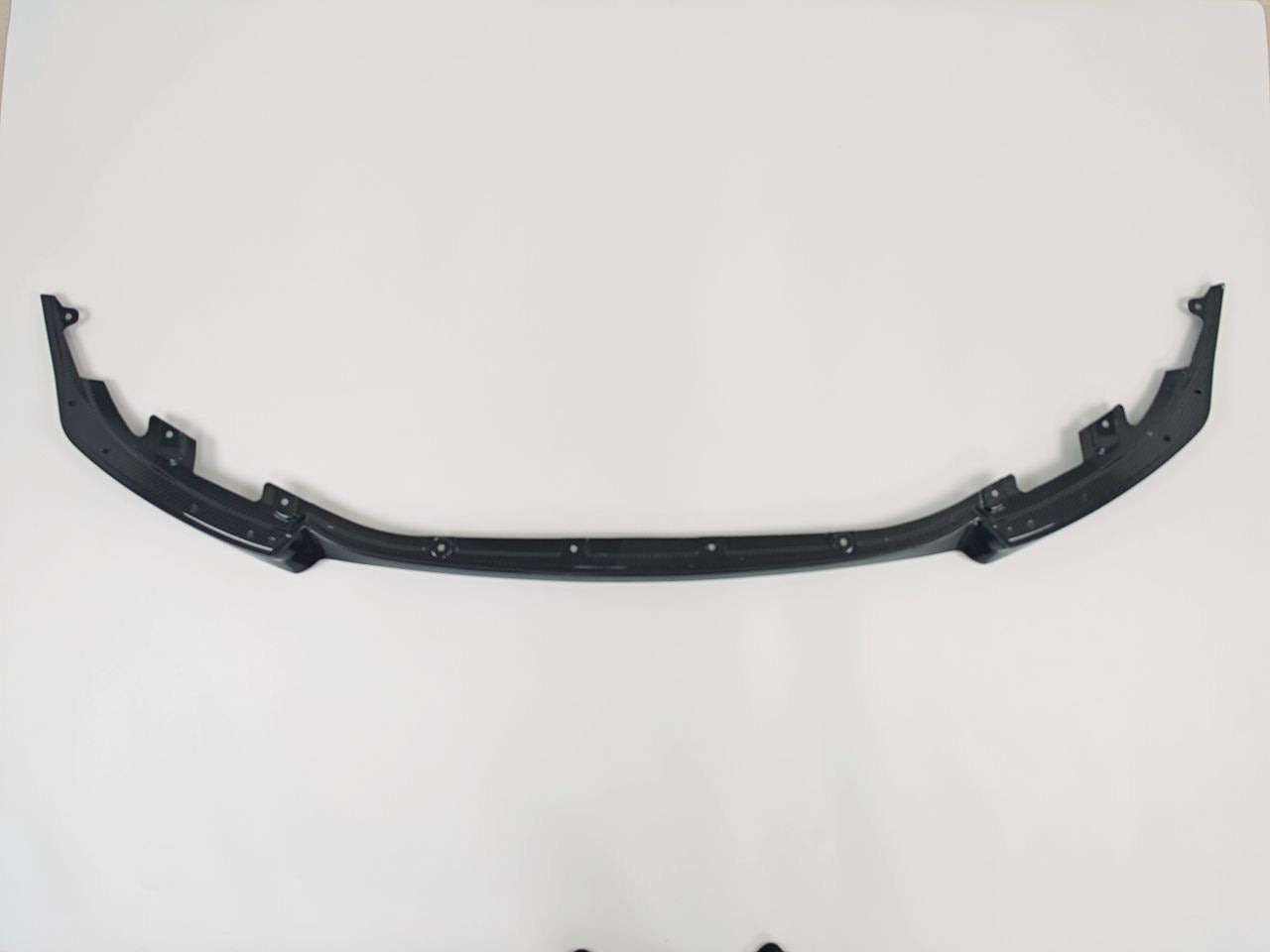 G87 M2 CS DRY CARBON FIBER FRONT LIP