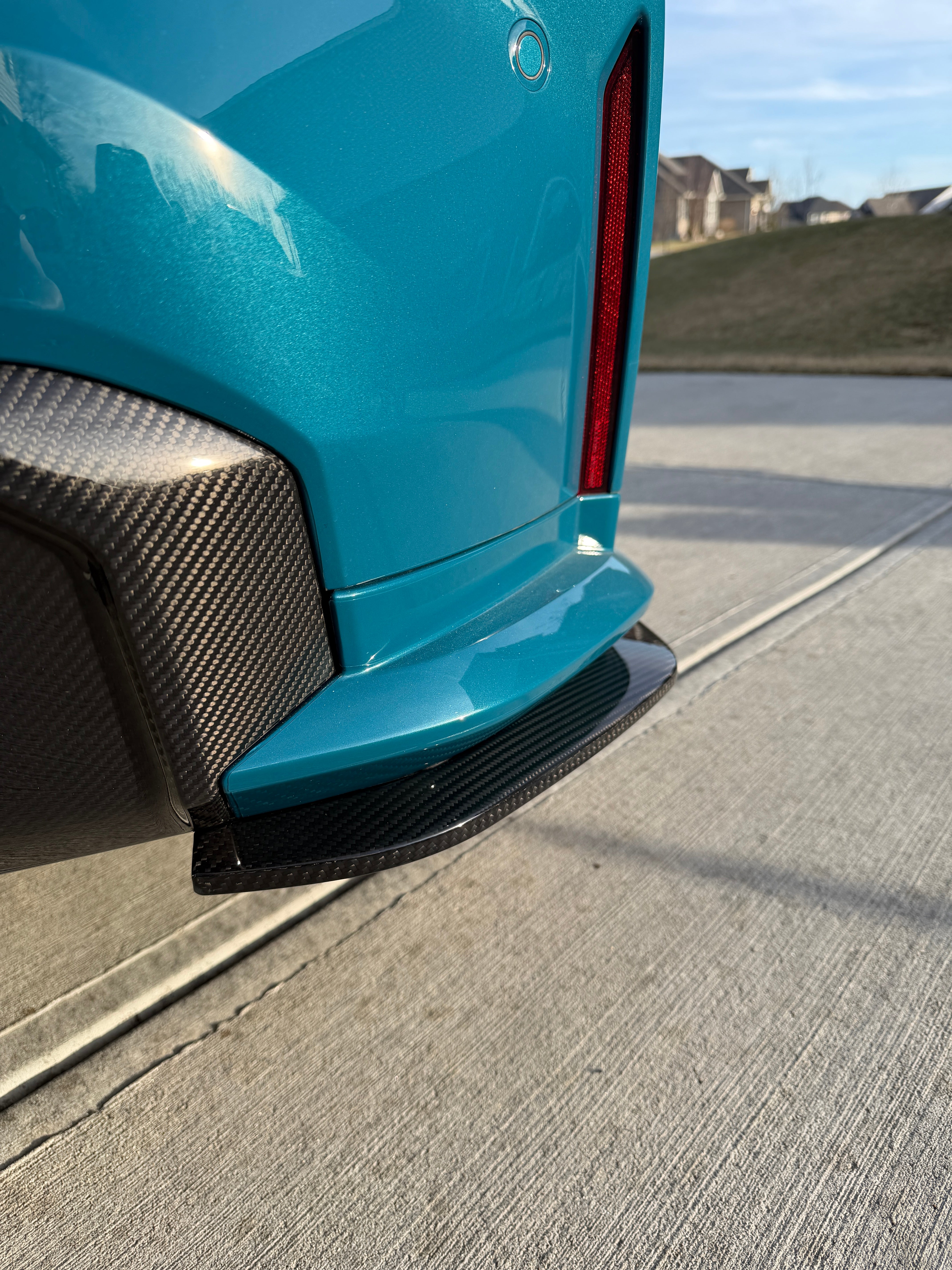 G8X Dry Carbon Fiber Rear Skirt Extensions