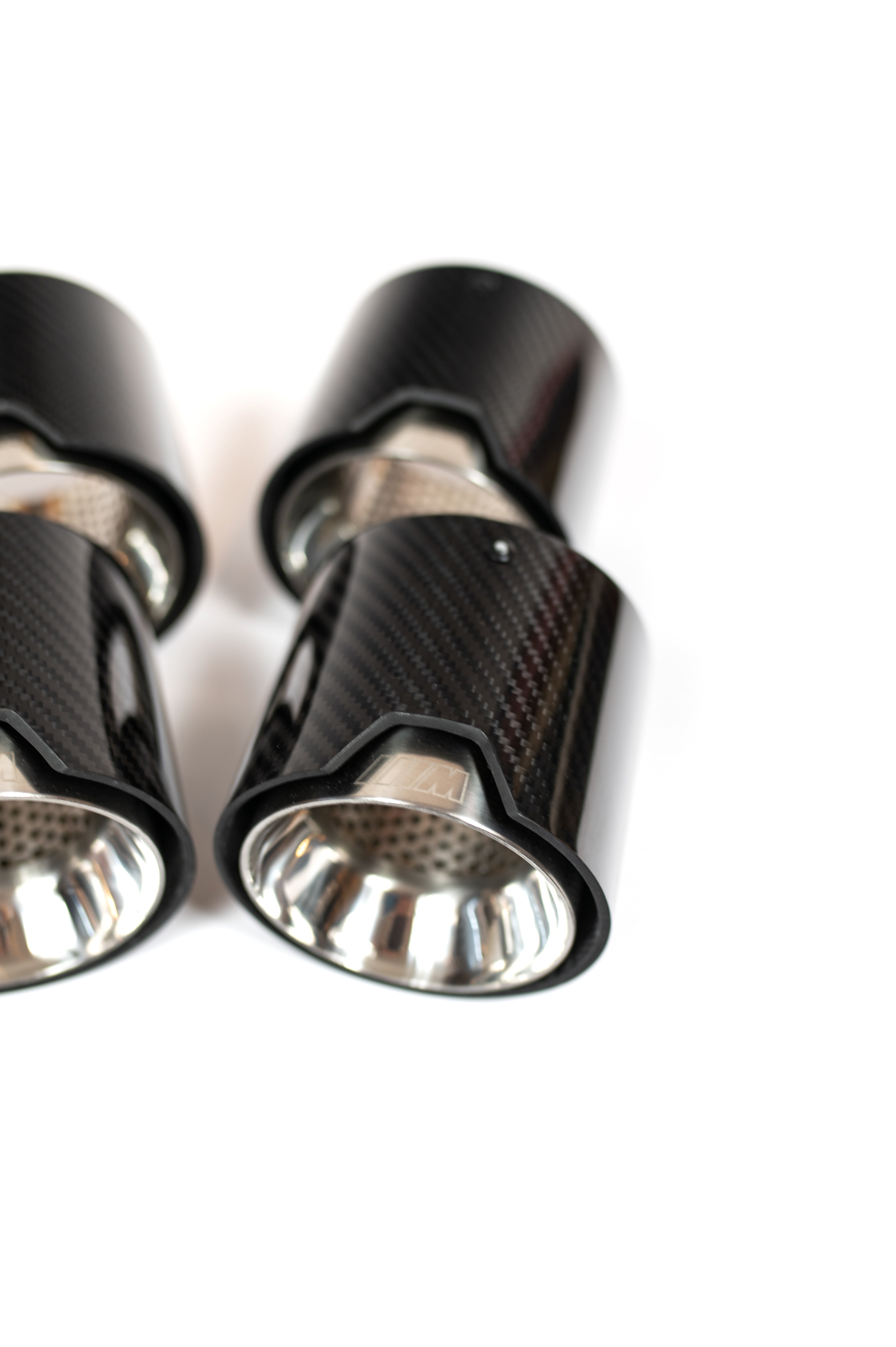 Carbon fiber silver exhaust tips G8X