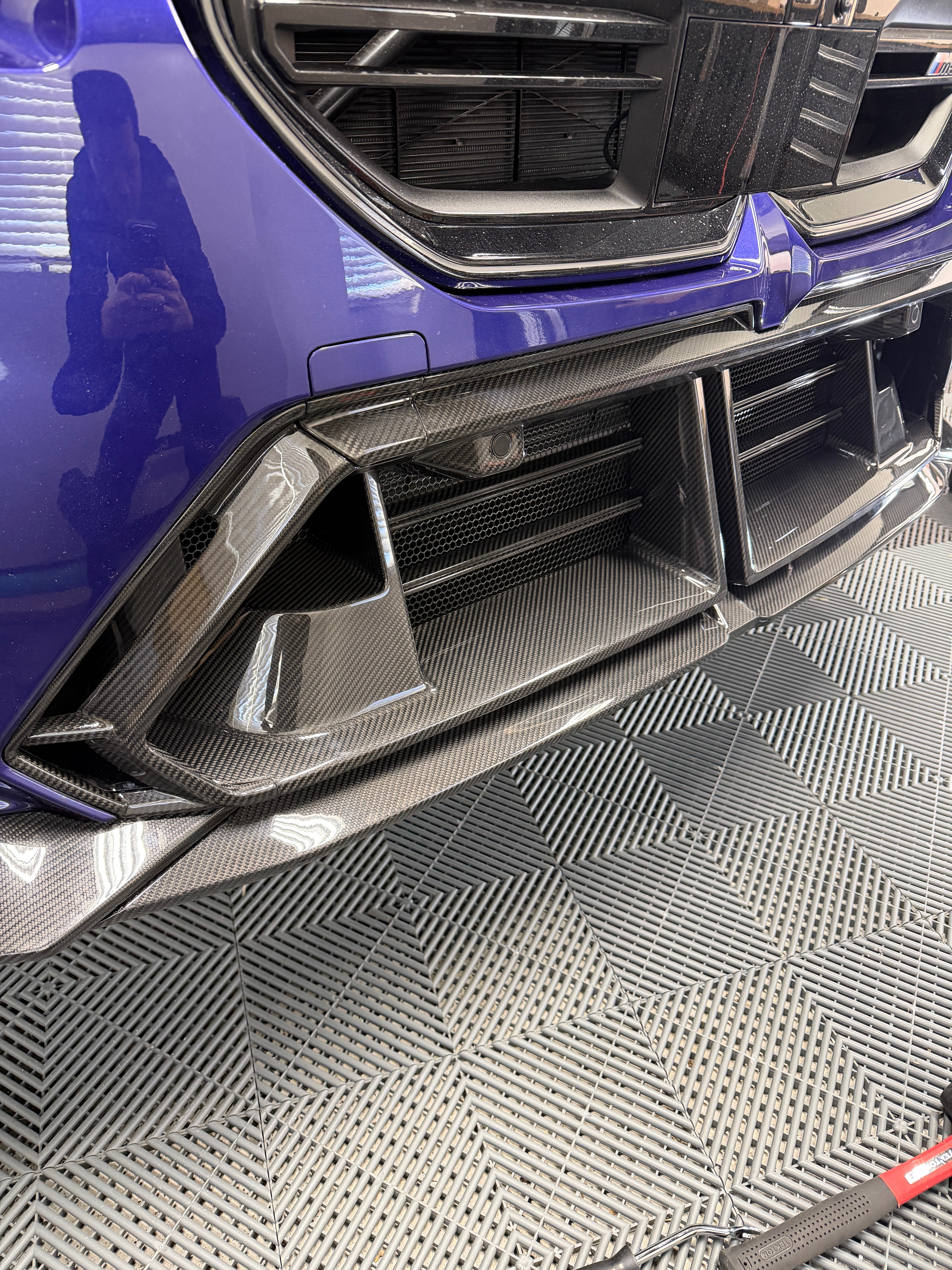 G90/G99 OEM Style Aluminum Front Center Mesh Grill