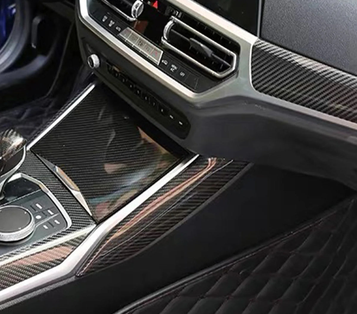 G8X Dry Carbon Fiber Center Console Side Trim