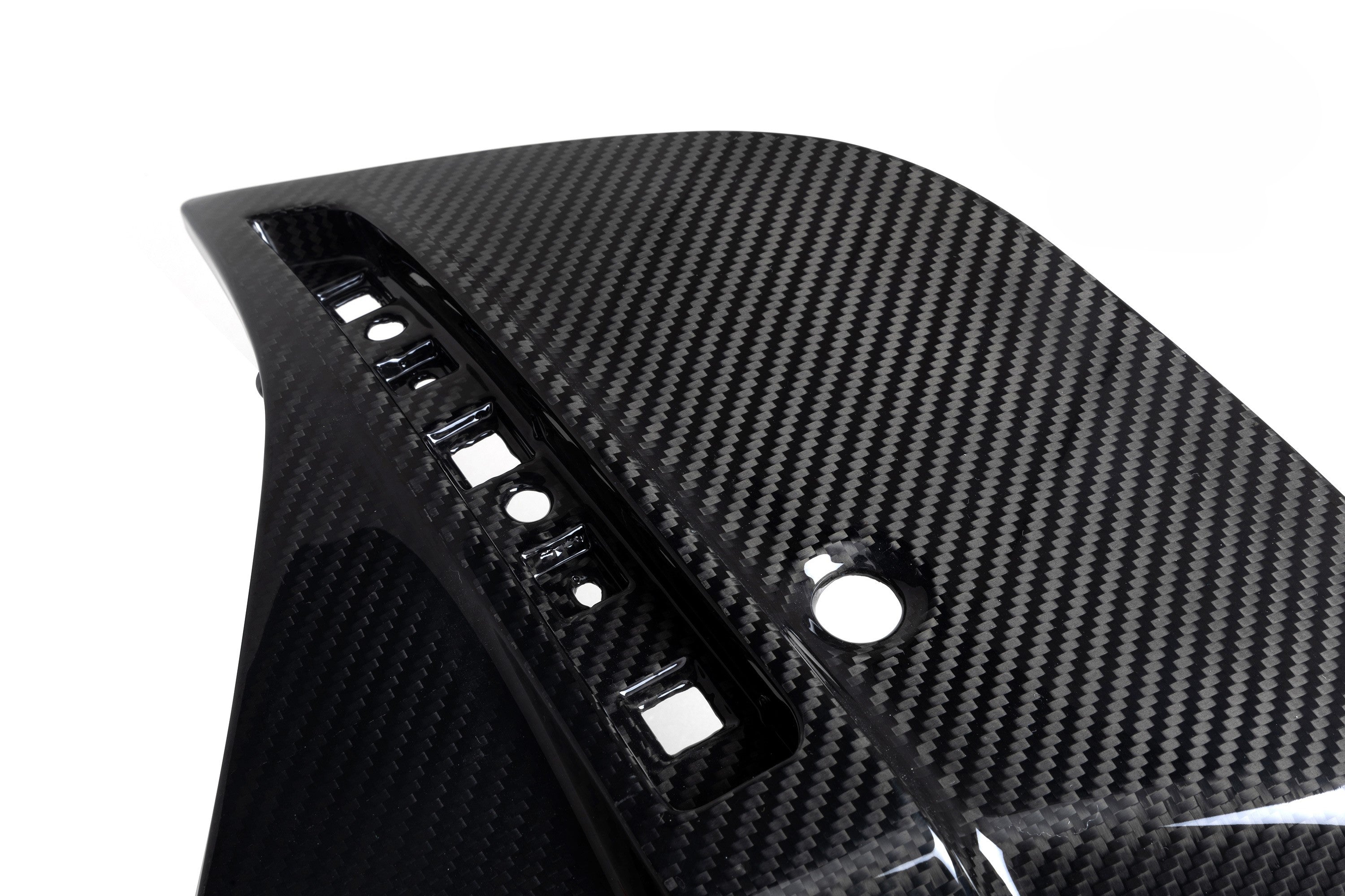 Performance dry carbon rear bumper trim G26