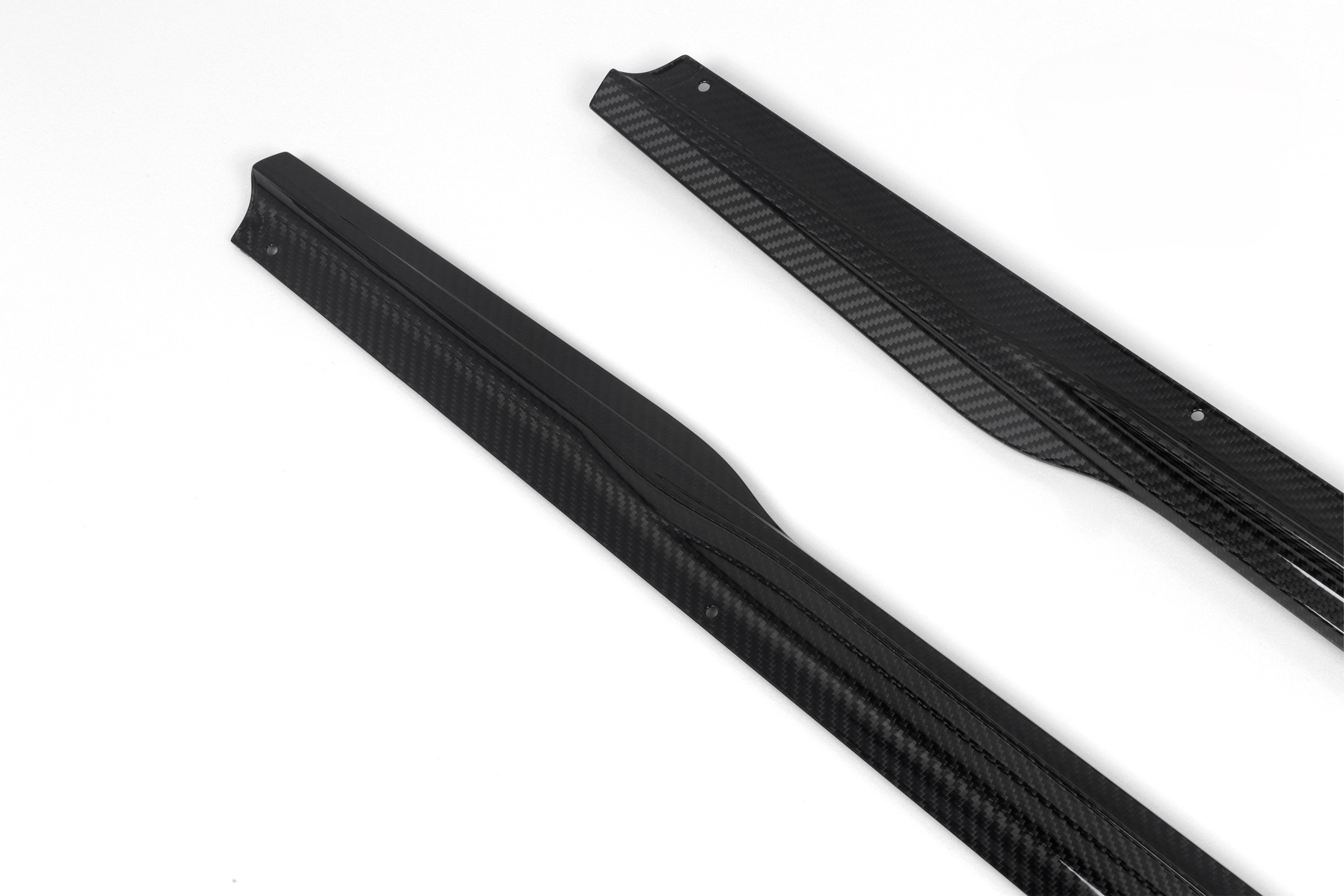 G42 carbon fiber performance side skirts