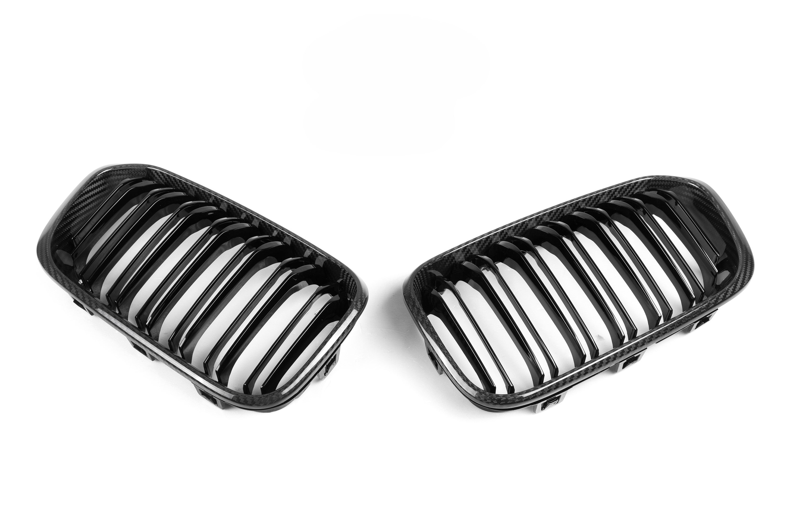 High-quality F20 LCI carbon grills