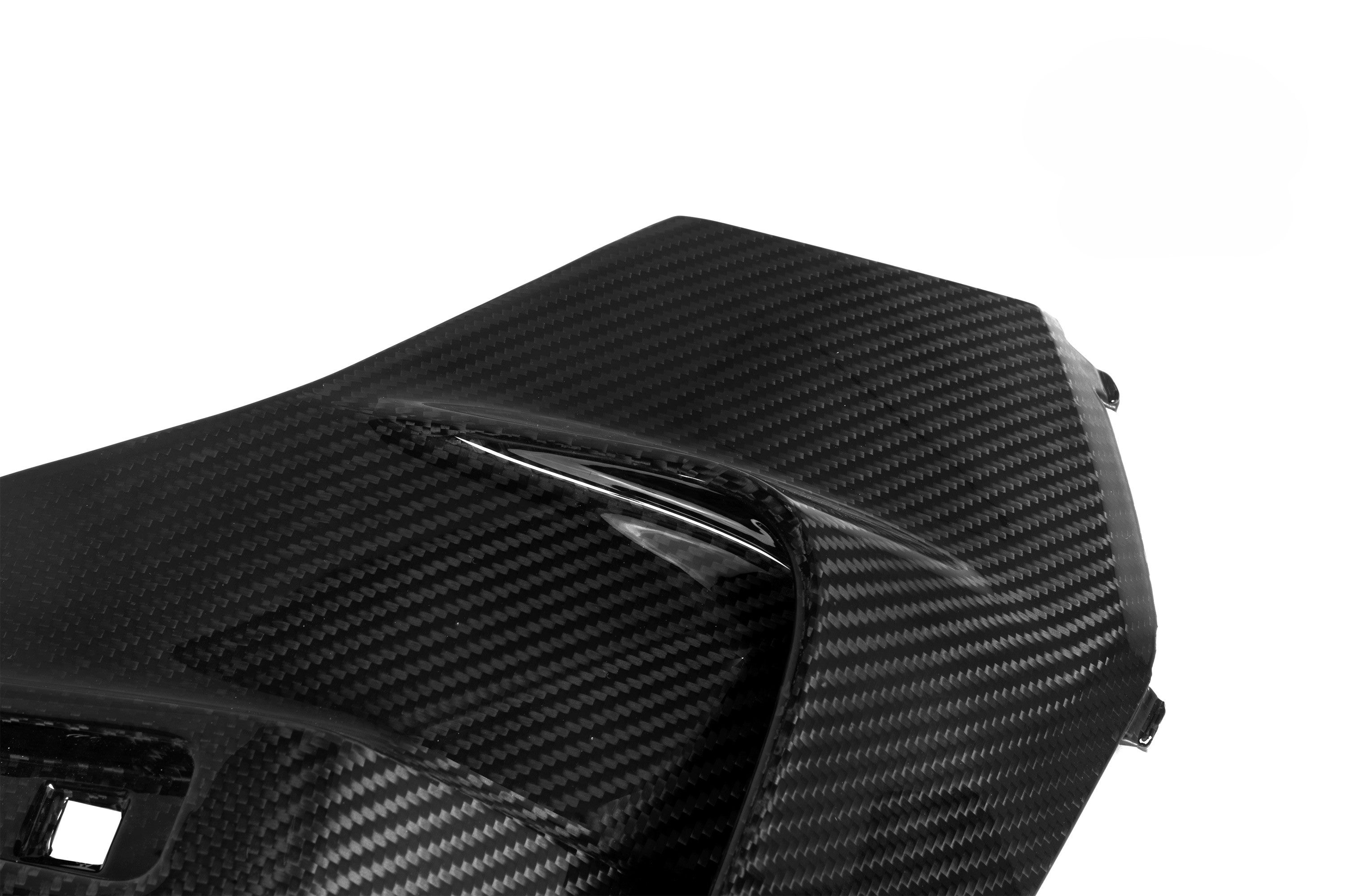 High-quality carbon rear bumper trim G26