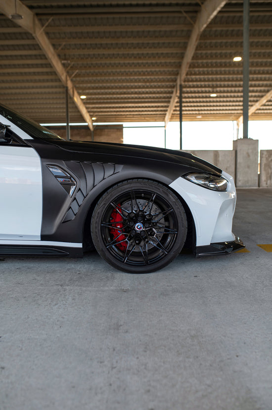 G8X dry carbon fiber fenders