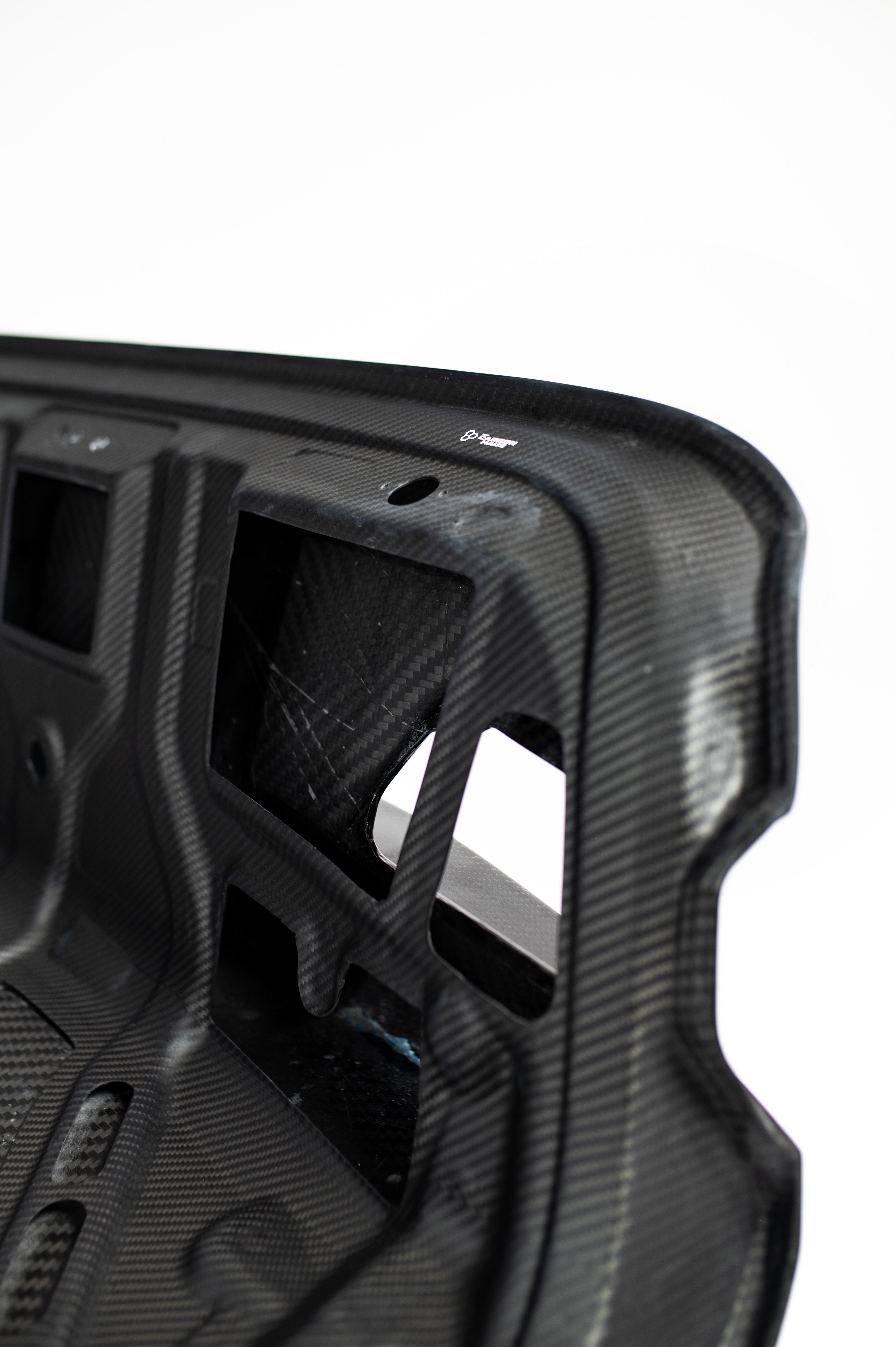 G8X factory style carbon trunk