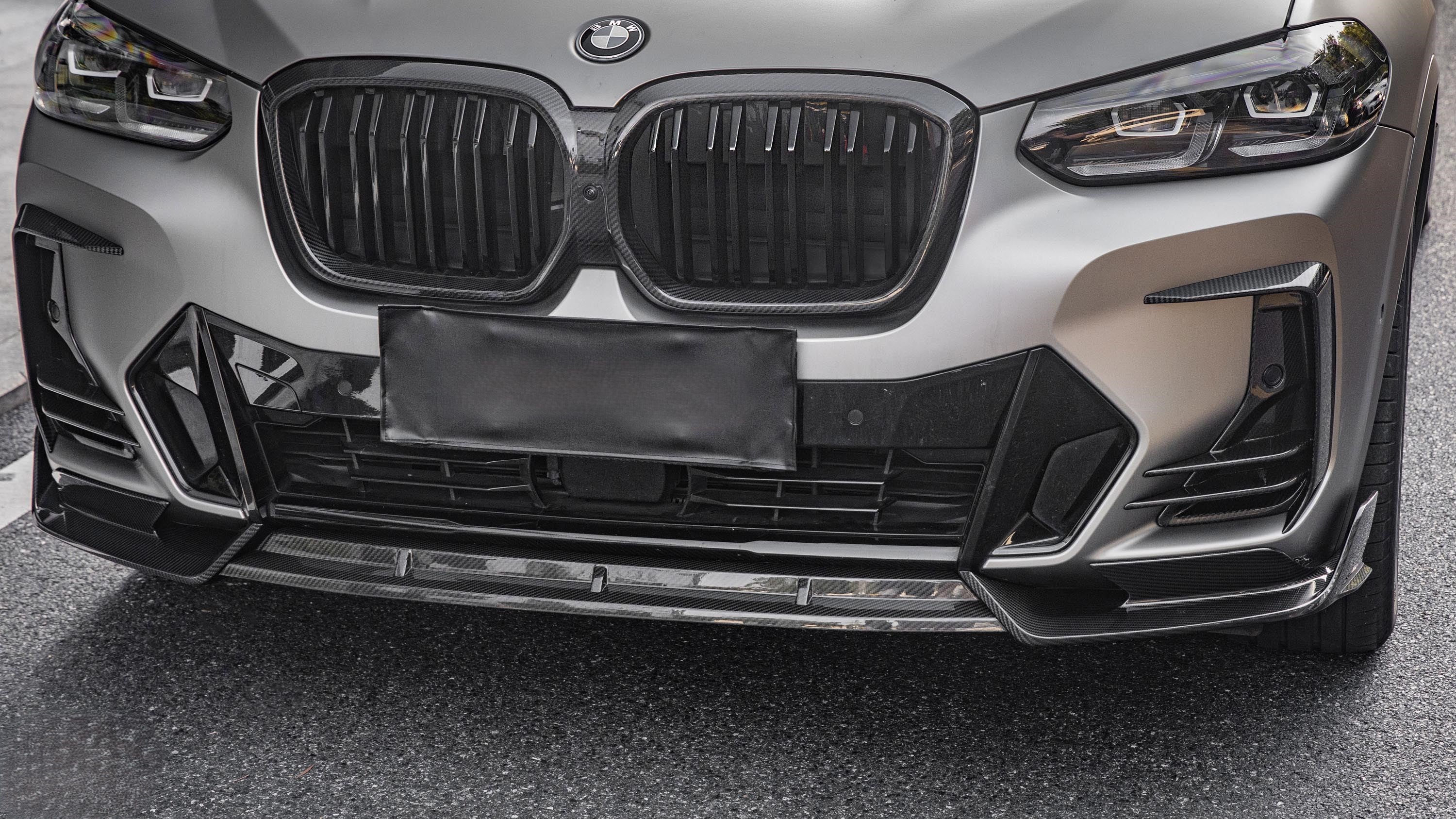 G08i iX3 LCI SQ style front splitter