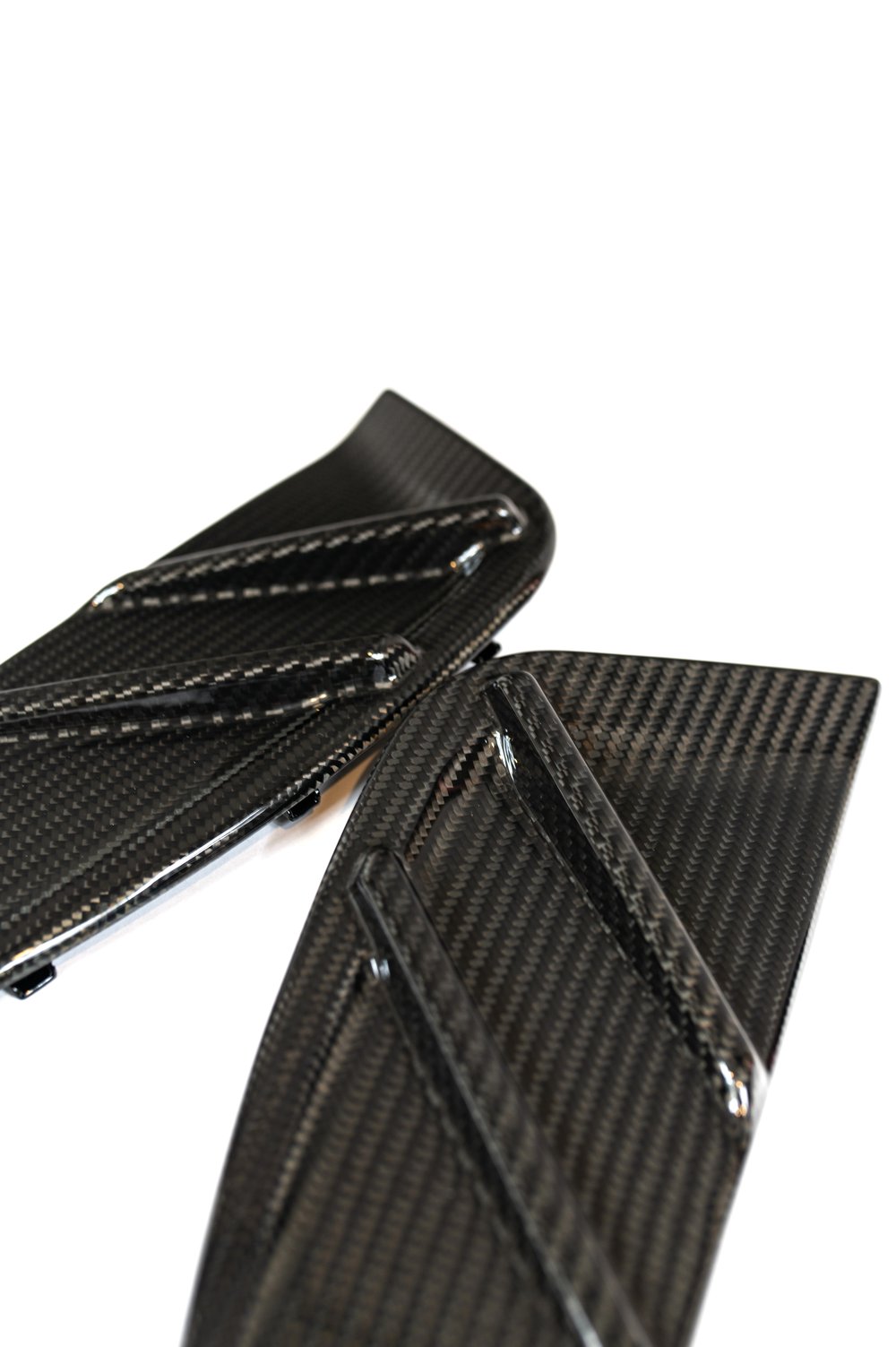 Carbon fiber fender set G8X