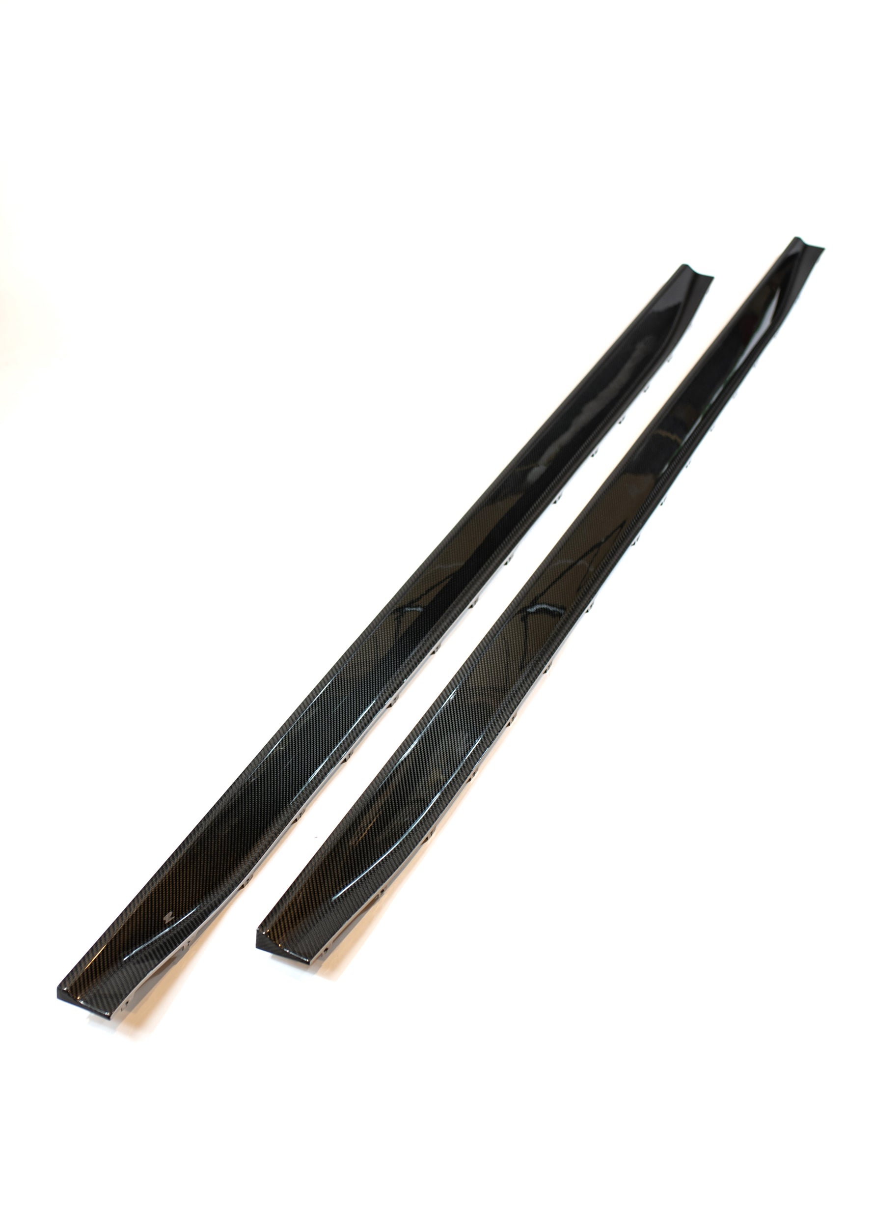 G8X SQ Style Carbon Fiber Side Skirts