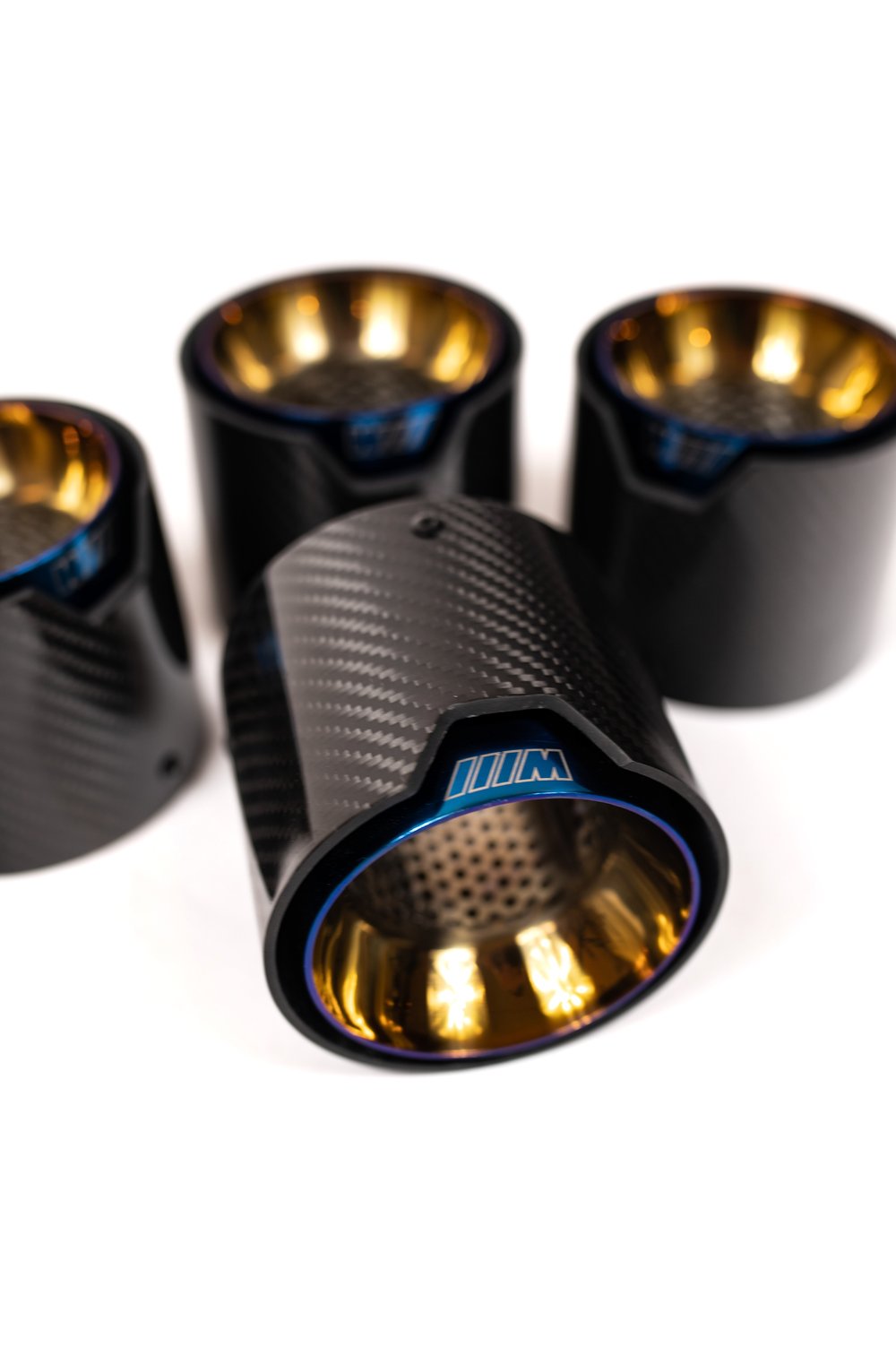 G8X blue carbon fiber exhaust tips