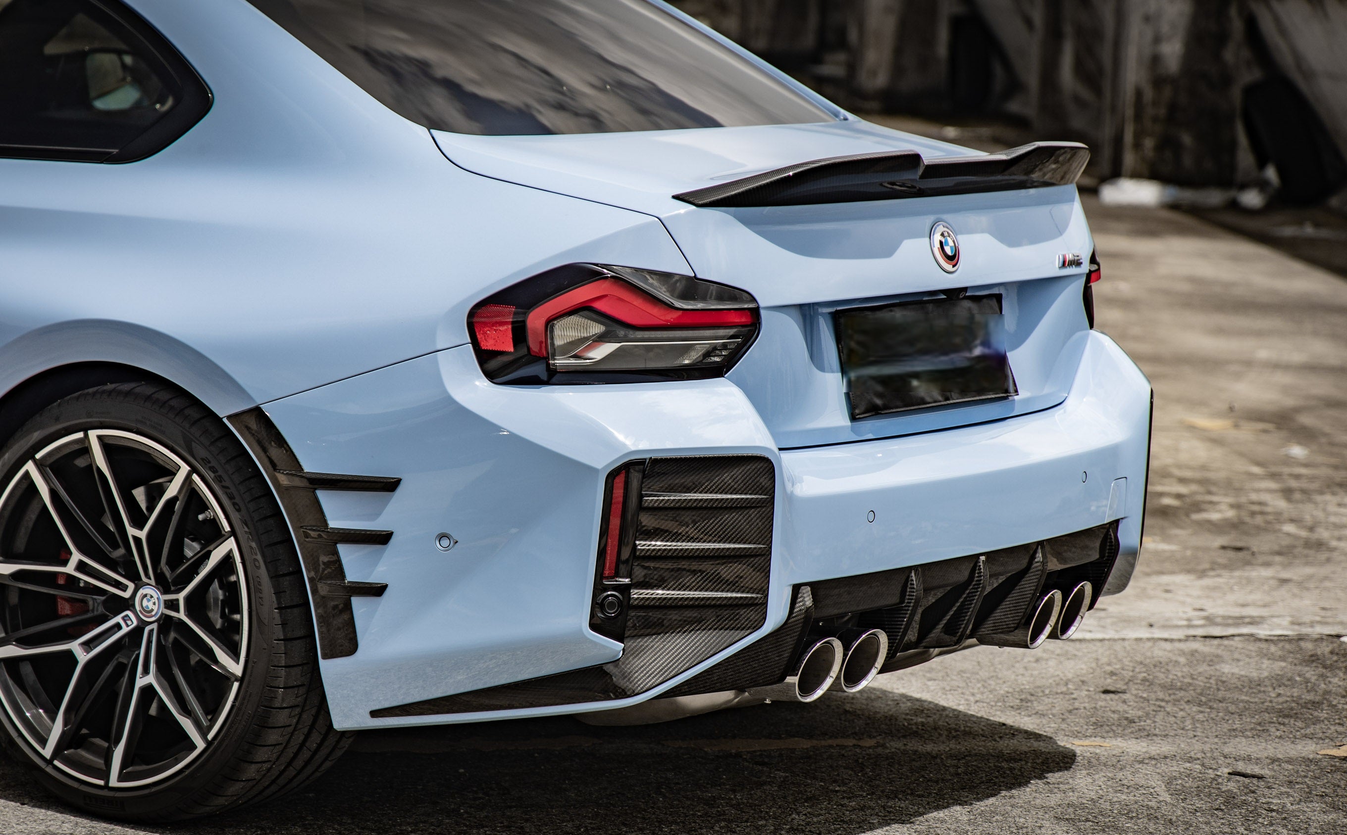 M2 G87 Coupe MP Style Dry Carbon Fiber Rear Side Spats