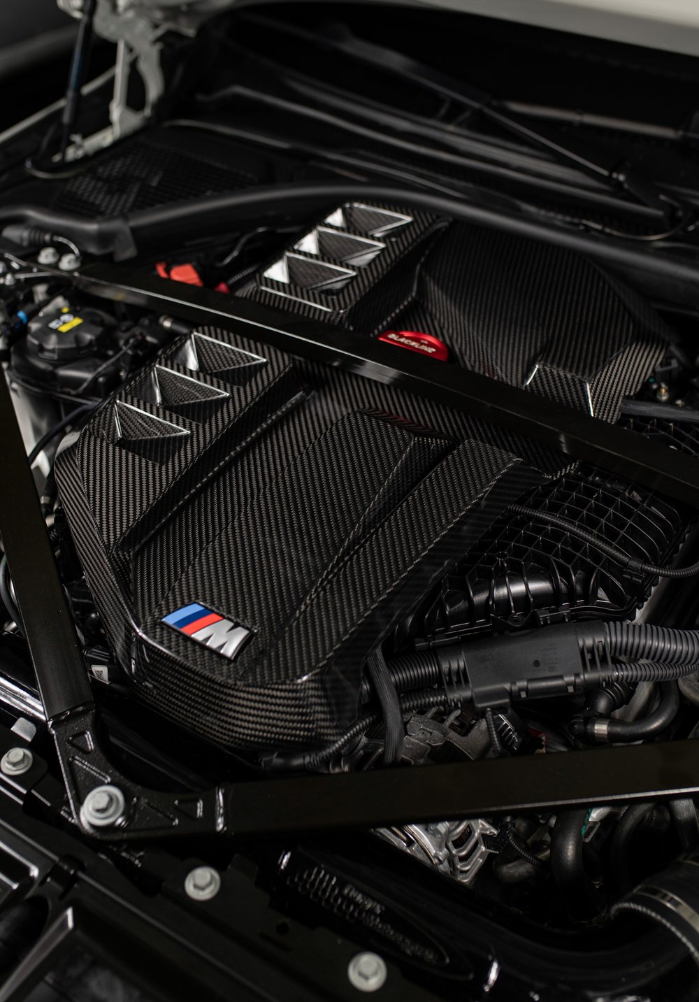 G8X dry gloss carbon fiber engine cover