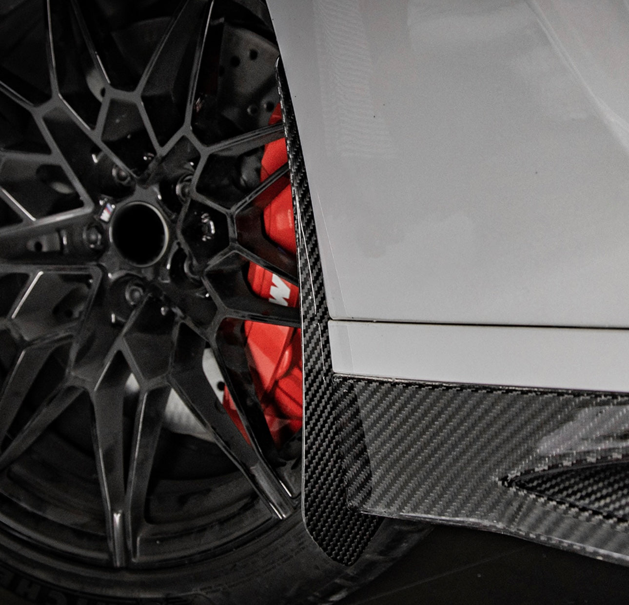 G8X front mud flaps carbon fiber