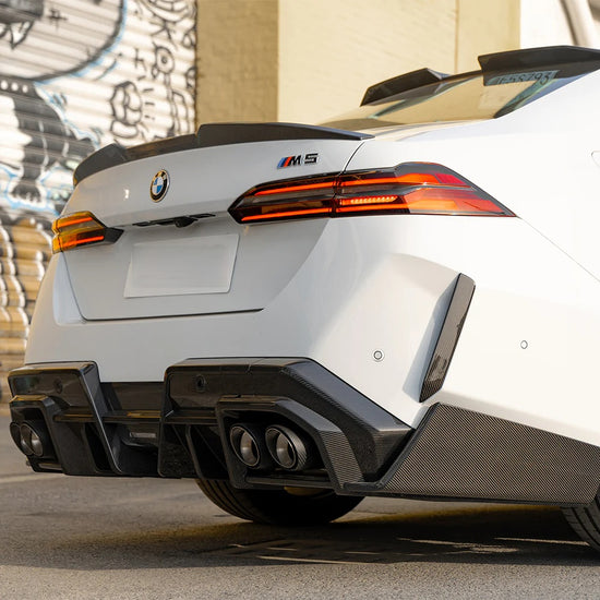 G90 M5 SQ-B Dry Carbon Fiber Rear Diffuser