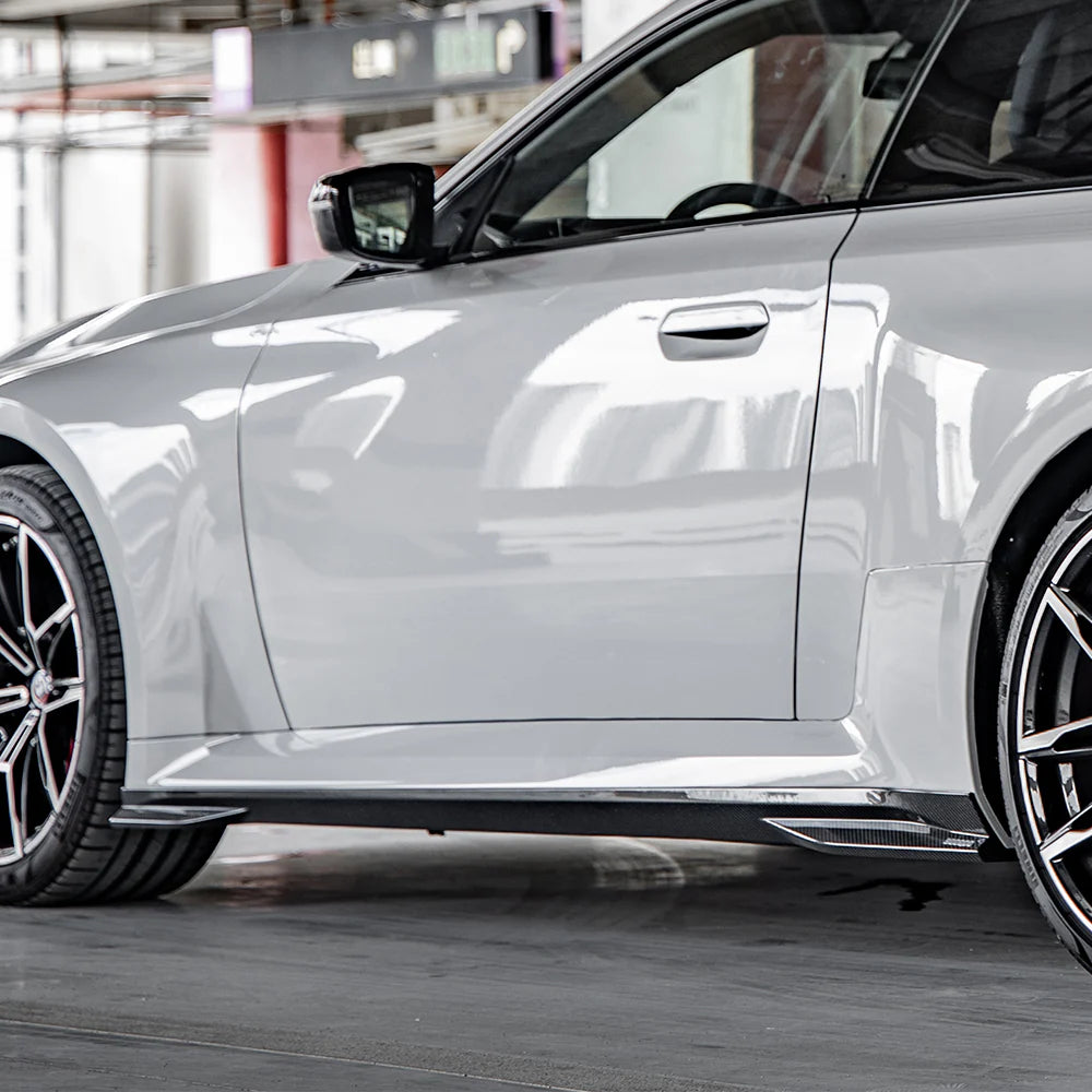 G87 SQ Dry Carbon Fiber Side Skirts