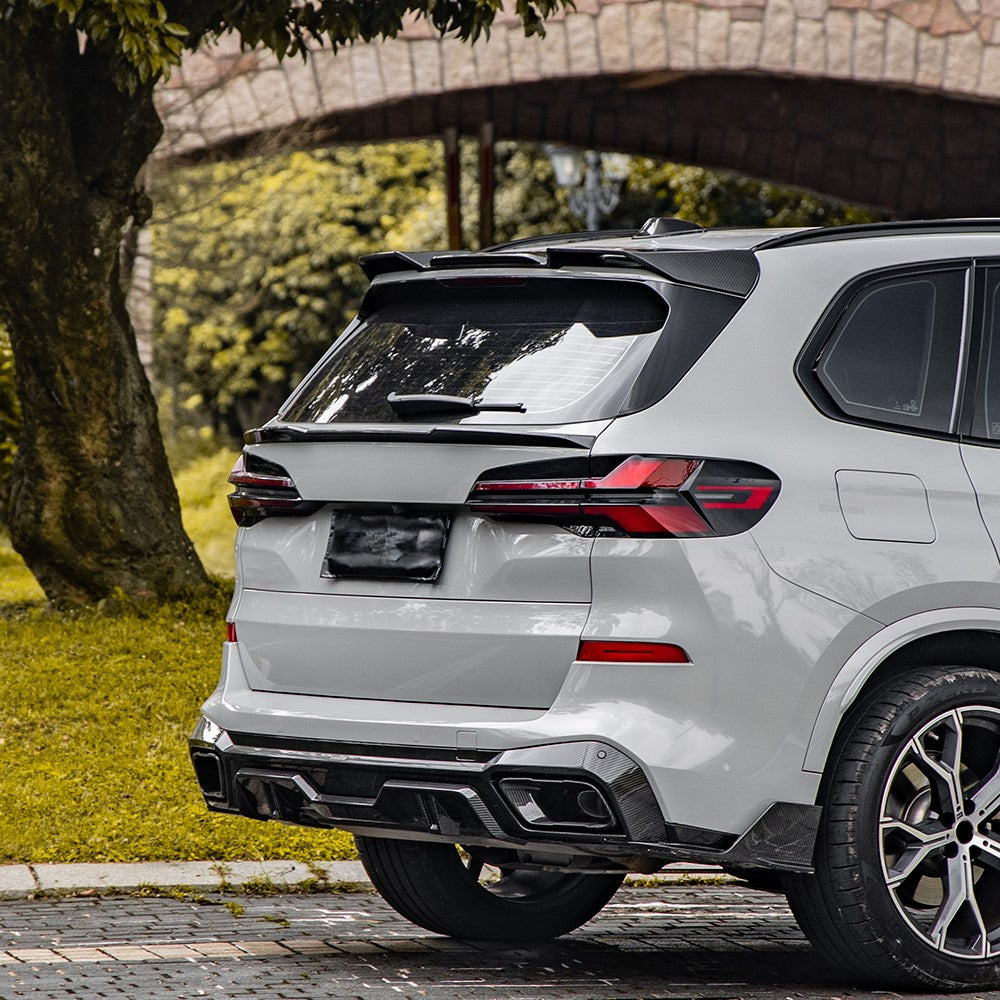 G05 SQ Style Carbon Fiber Spoiler