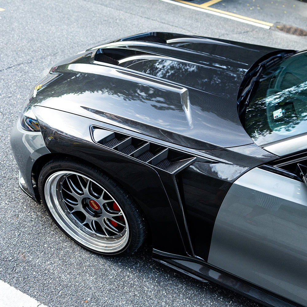 G8X Dry Carbon Fiber SQ V1 Vented Fenders